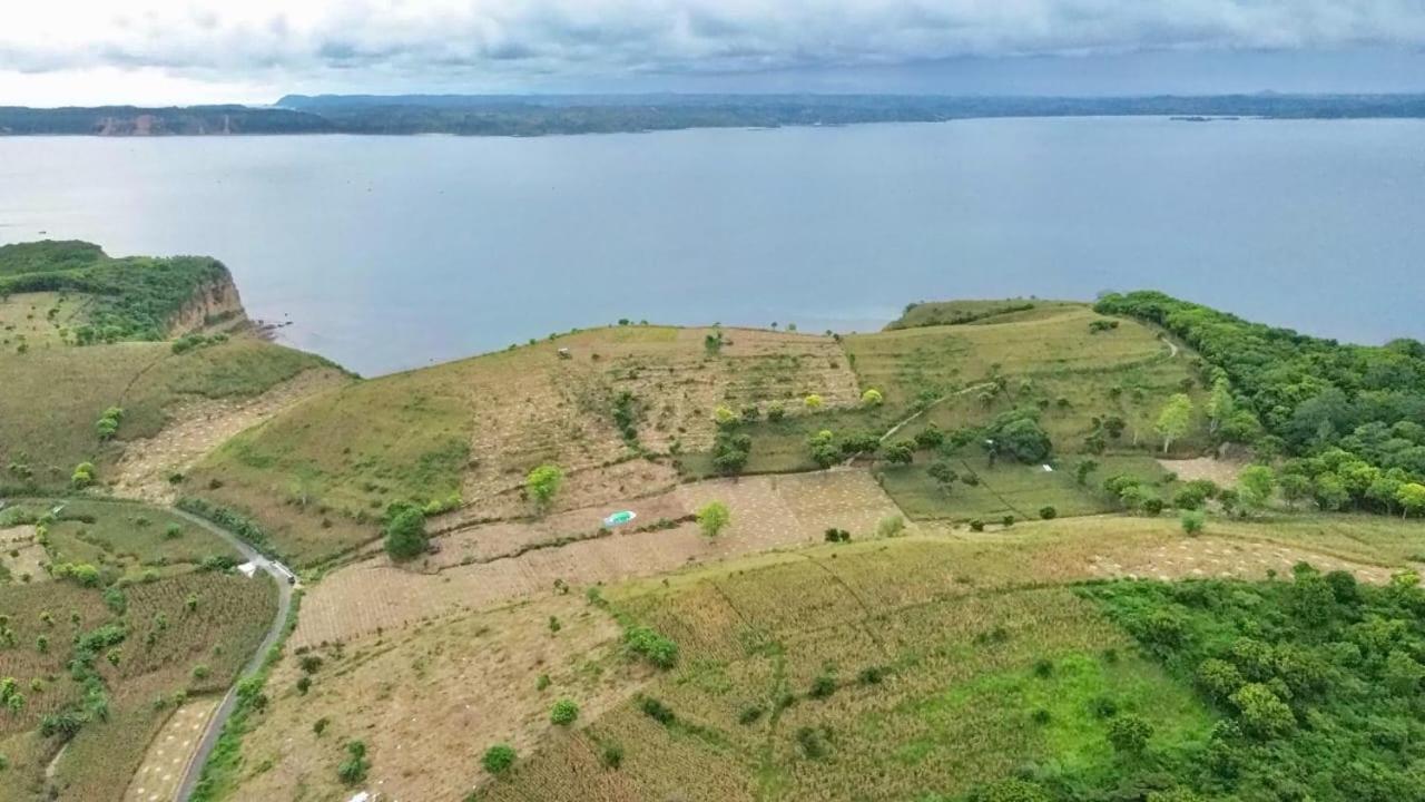 Melody Surf - Ekas Lombok Hotell Exteriör bild